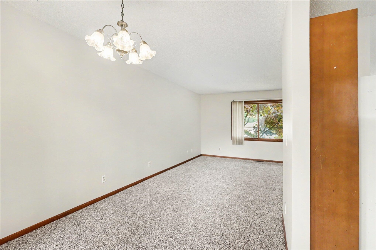 3320 Germaine Road Property Photo 8