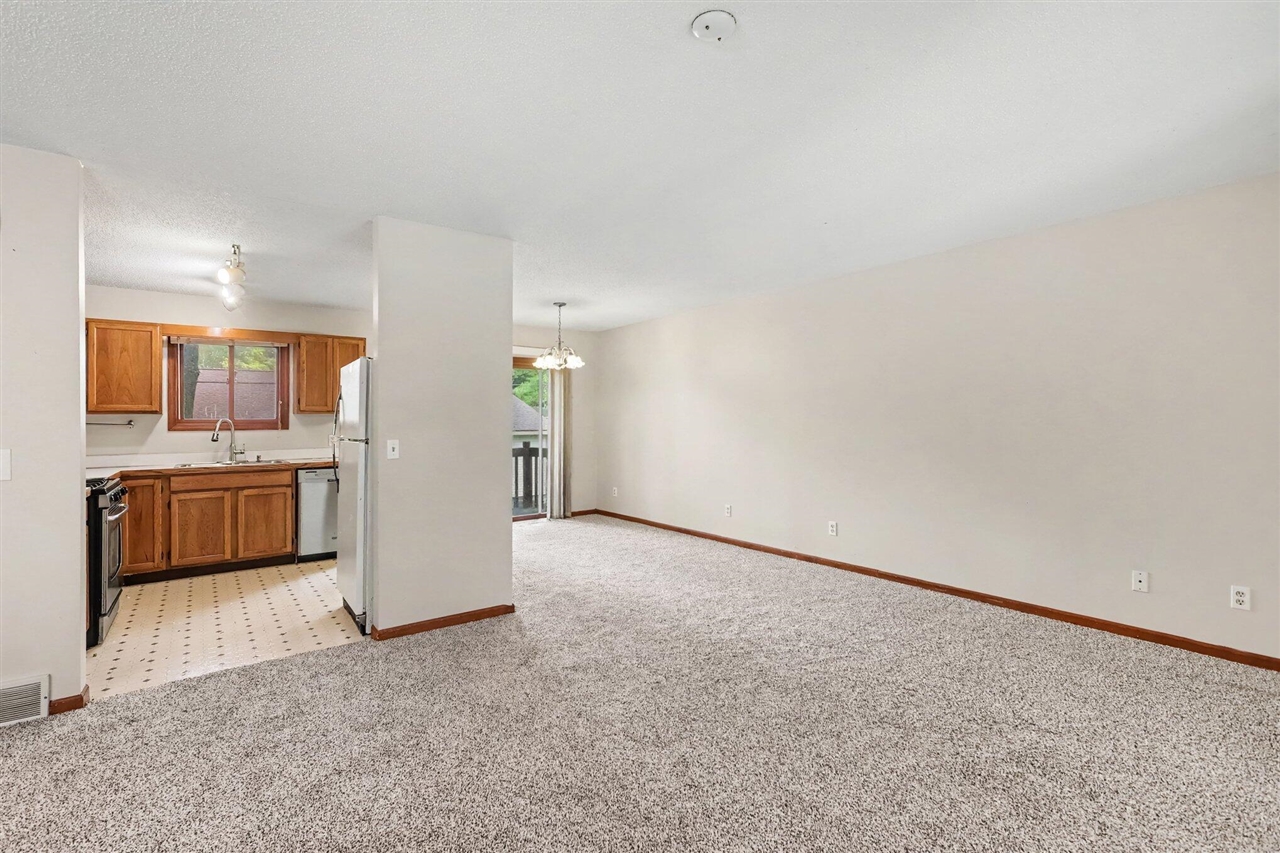 3320 Germaine Road Property Photo 11
