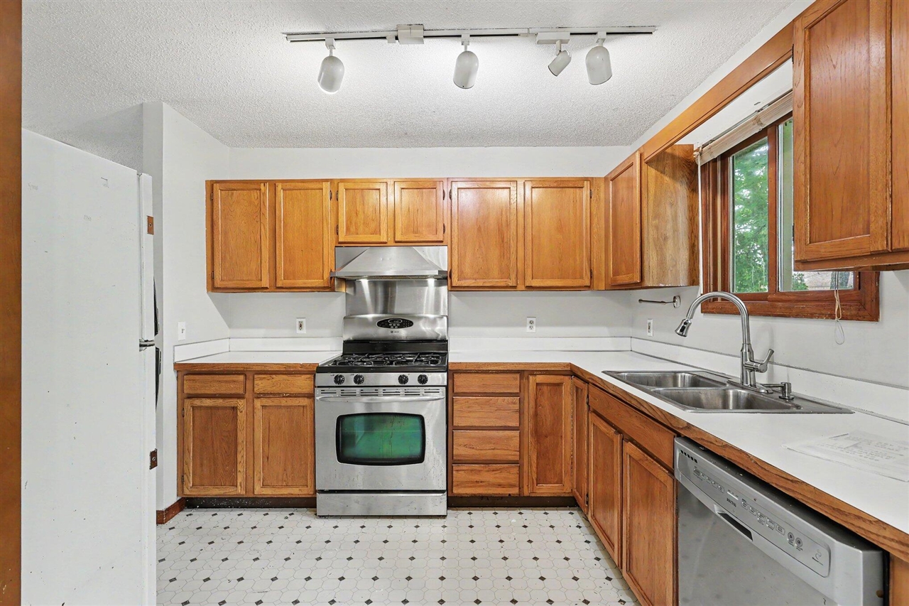 3320 Germaine Road Property Photo 14