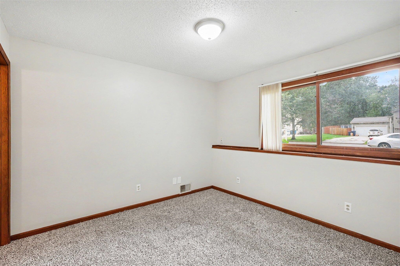 3320 Germaine Road Property Photo 23