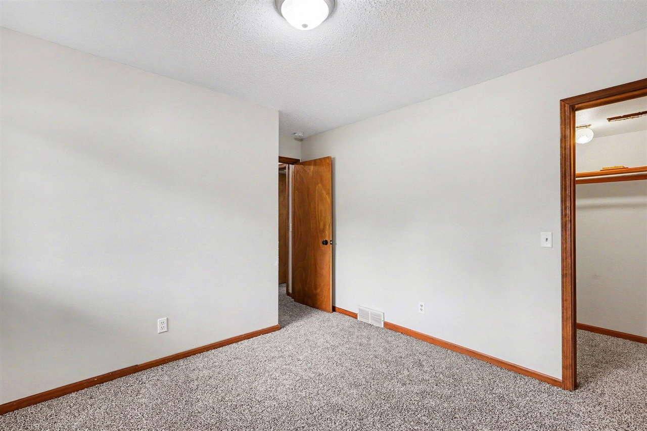 3320 Germaine Road Property Photo 24