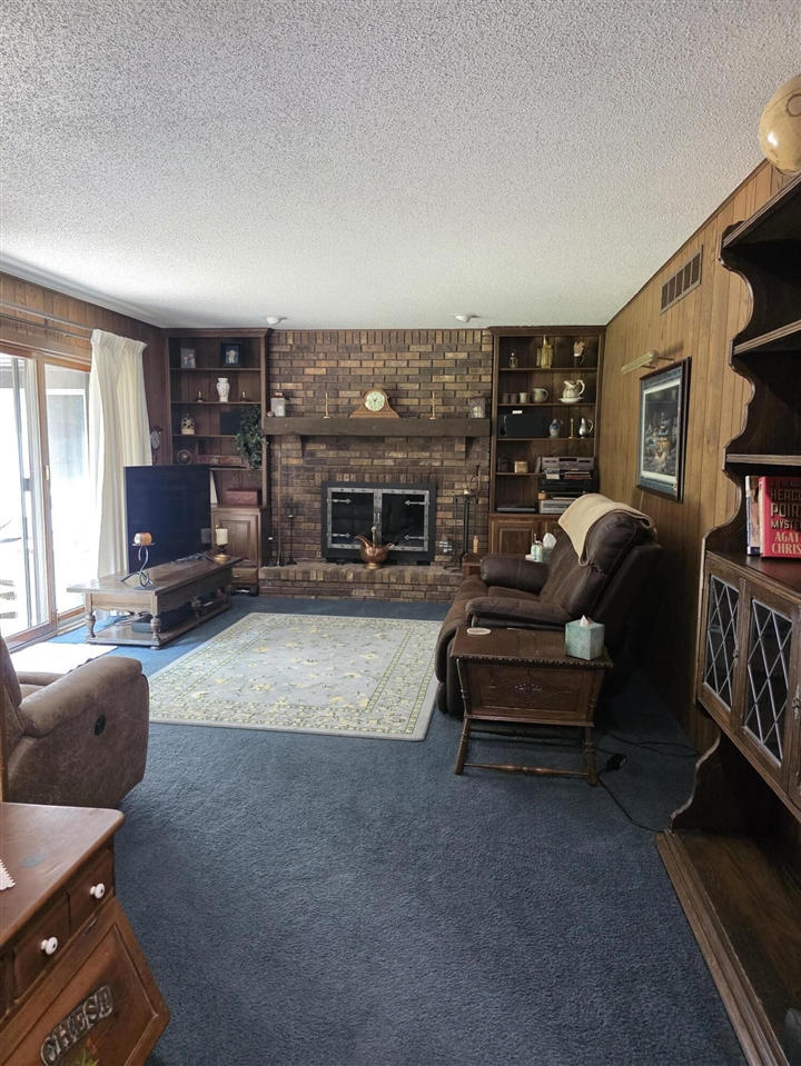 5163 Burning Tree Road Property Photo 17