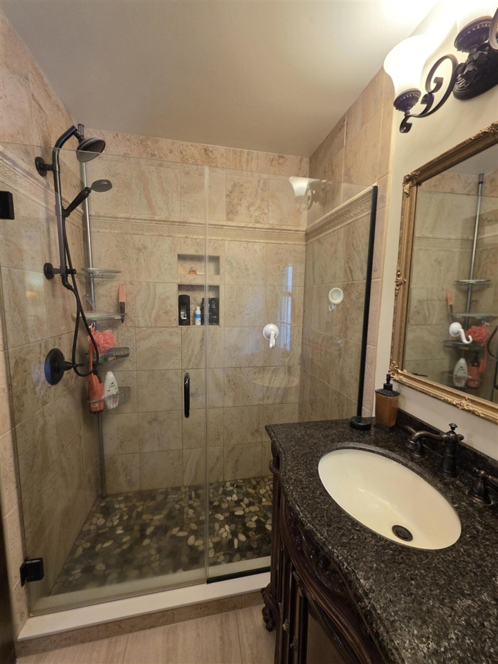 5163 Burning Tree Road Property Photo 30