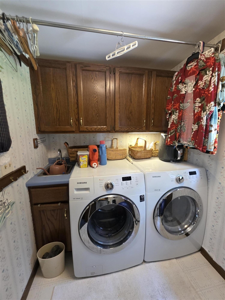 5163 Burning Tree Road Property Photo 32