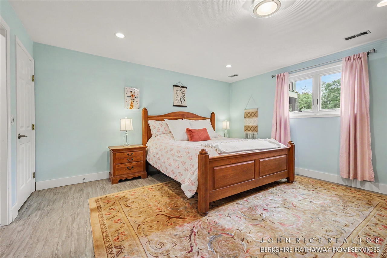 6155 Oakmont Landing Property Photo 32