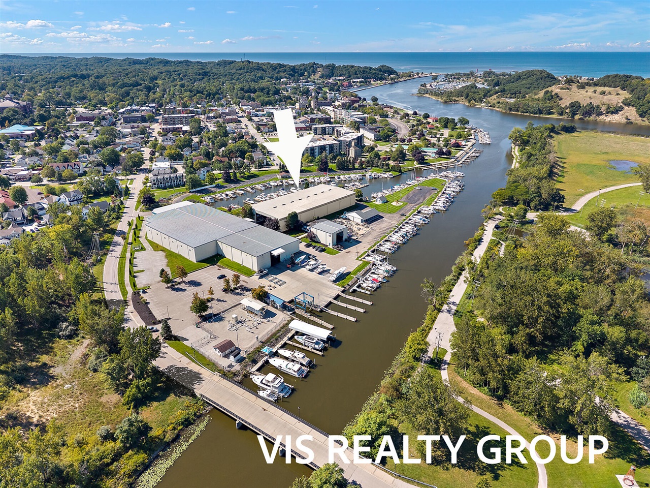 135 Wharfside Property Photo 2