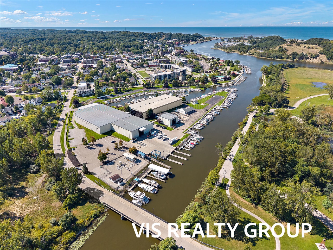 135 Wharfside Property Photo 14