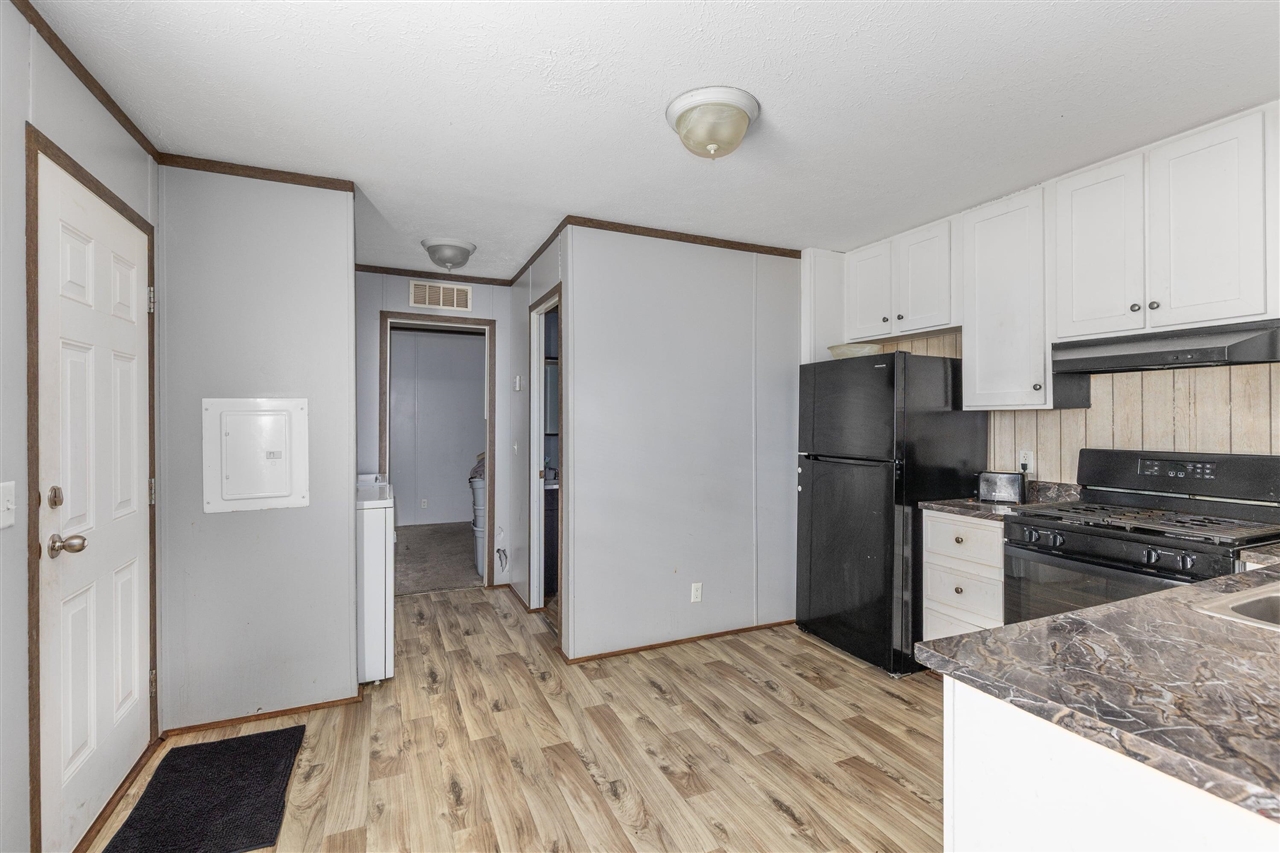 195 S Green Meadow Street Property Photo 12