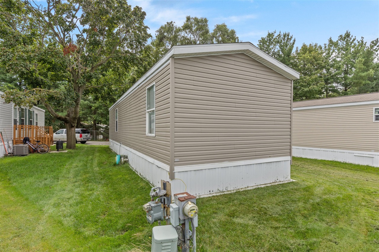 195 S Green Meadow Street Property Photo 20