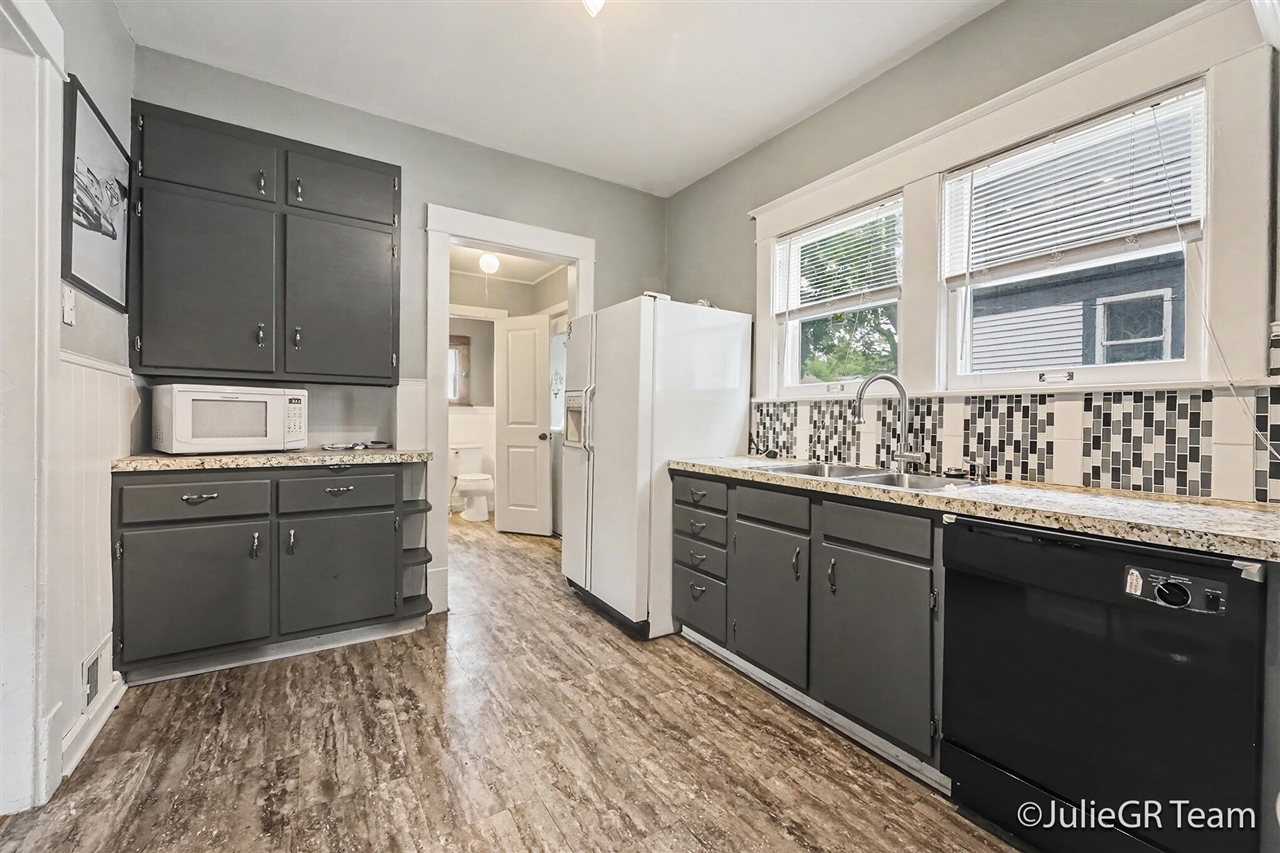 539 Garfield Avenue Property Photo 11