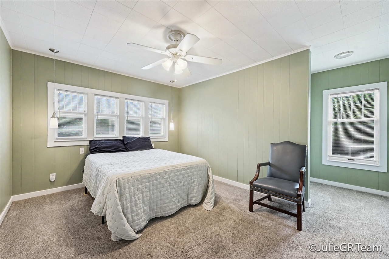 539 Garfield Avenue Property Photo 15