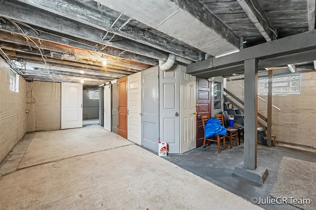 539 Garfield Avenue Property Photo 21