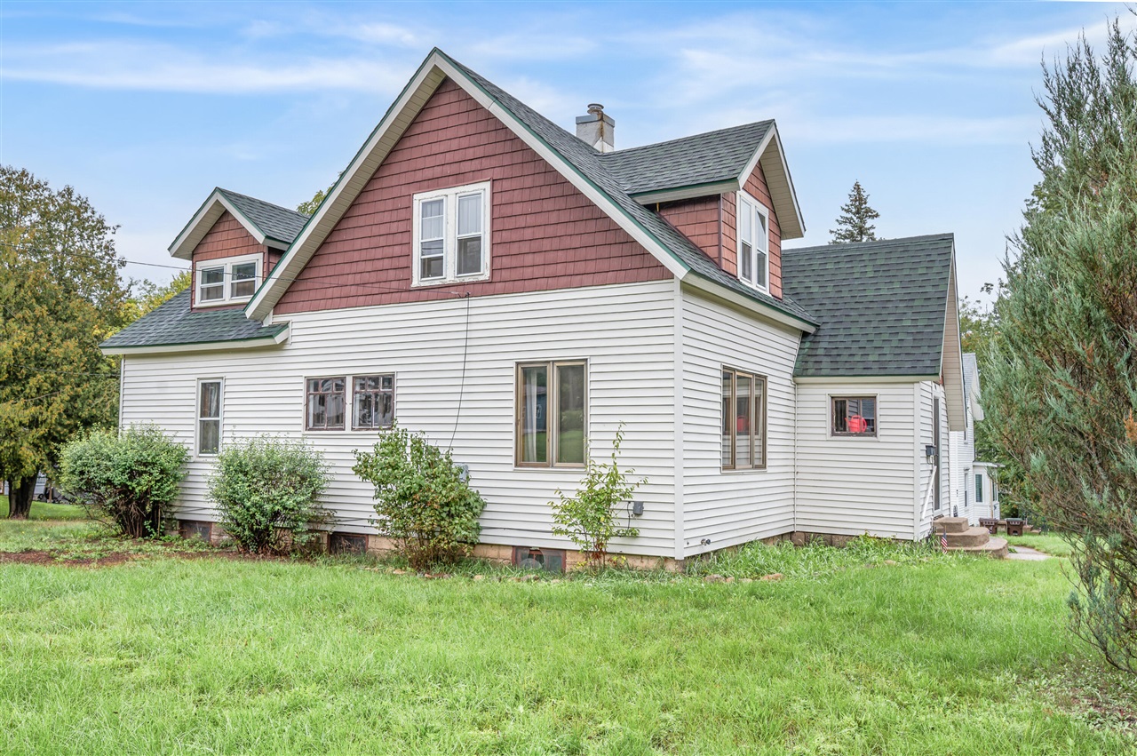 401 Rose Avenue Property Photo 1