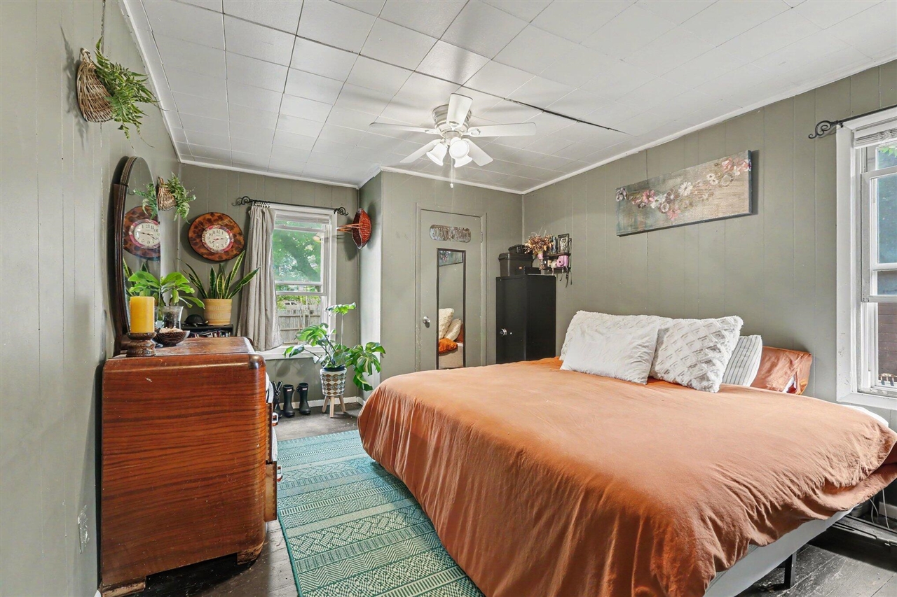1764 Euclid Street Property Photo 10