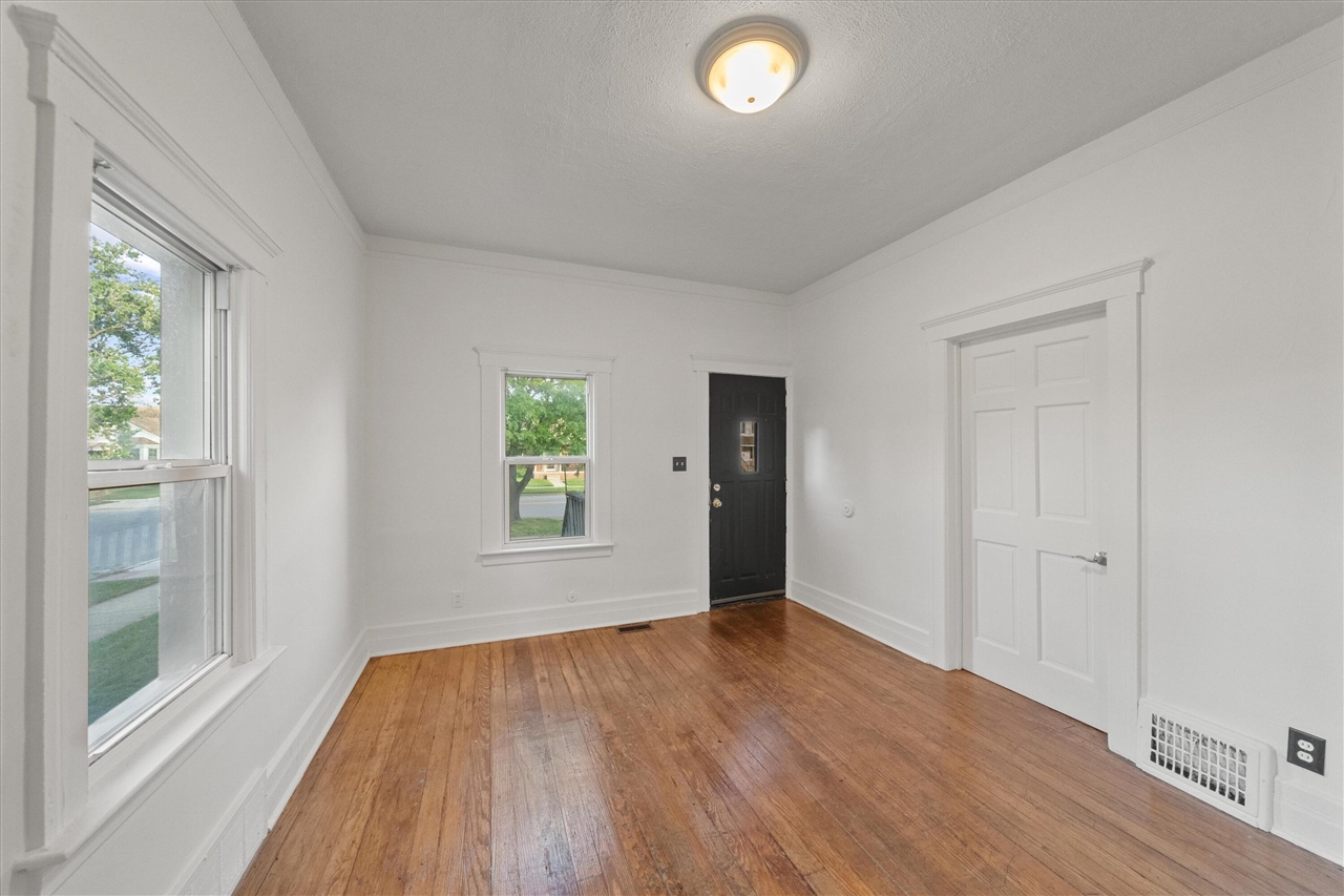 1756 Lafayette Boulevard Property Photo 6