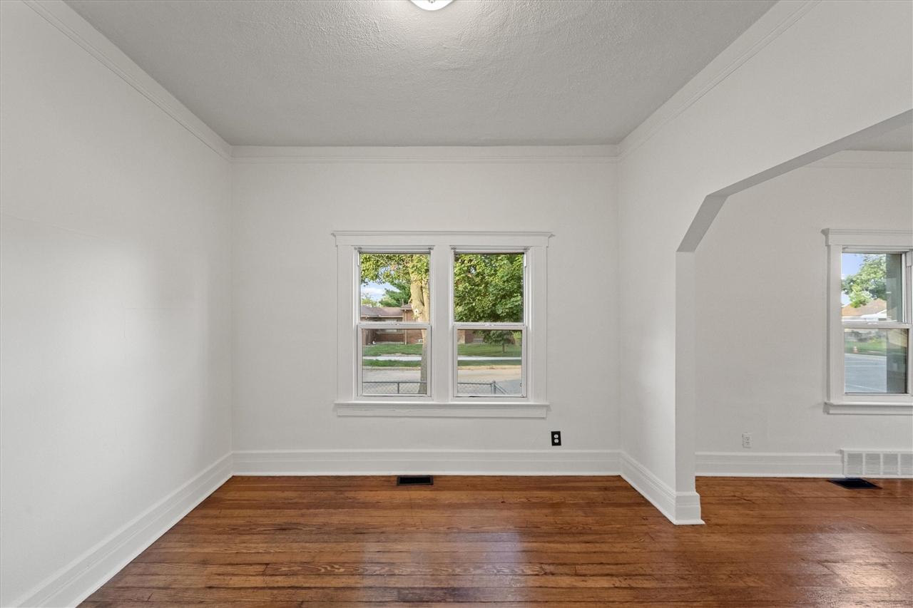 1756 Lafayette Boulevard Property Photo 9