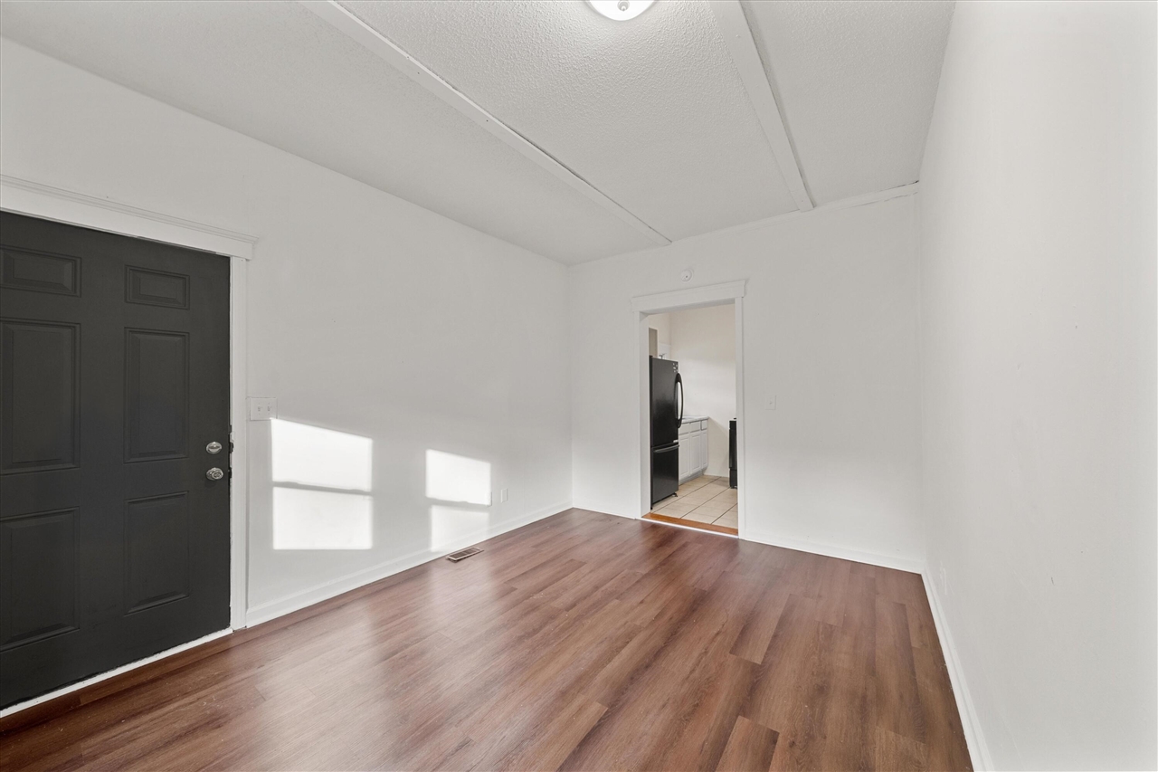 1756 Lafayette Boulevard Property Photo 10