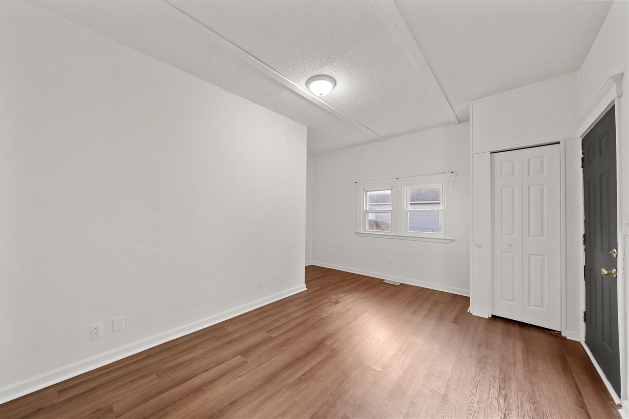 1756 Lafayette Boulevard Property Photo 11