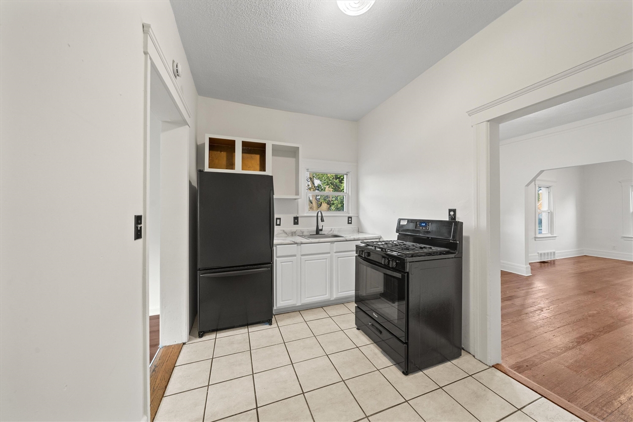 1756 Lafayette Boulevard Property Photo 22