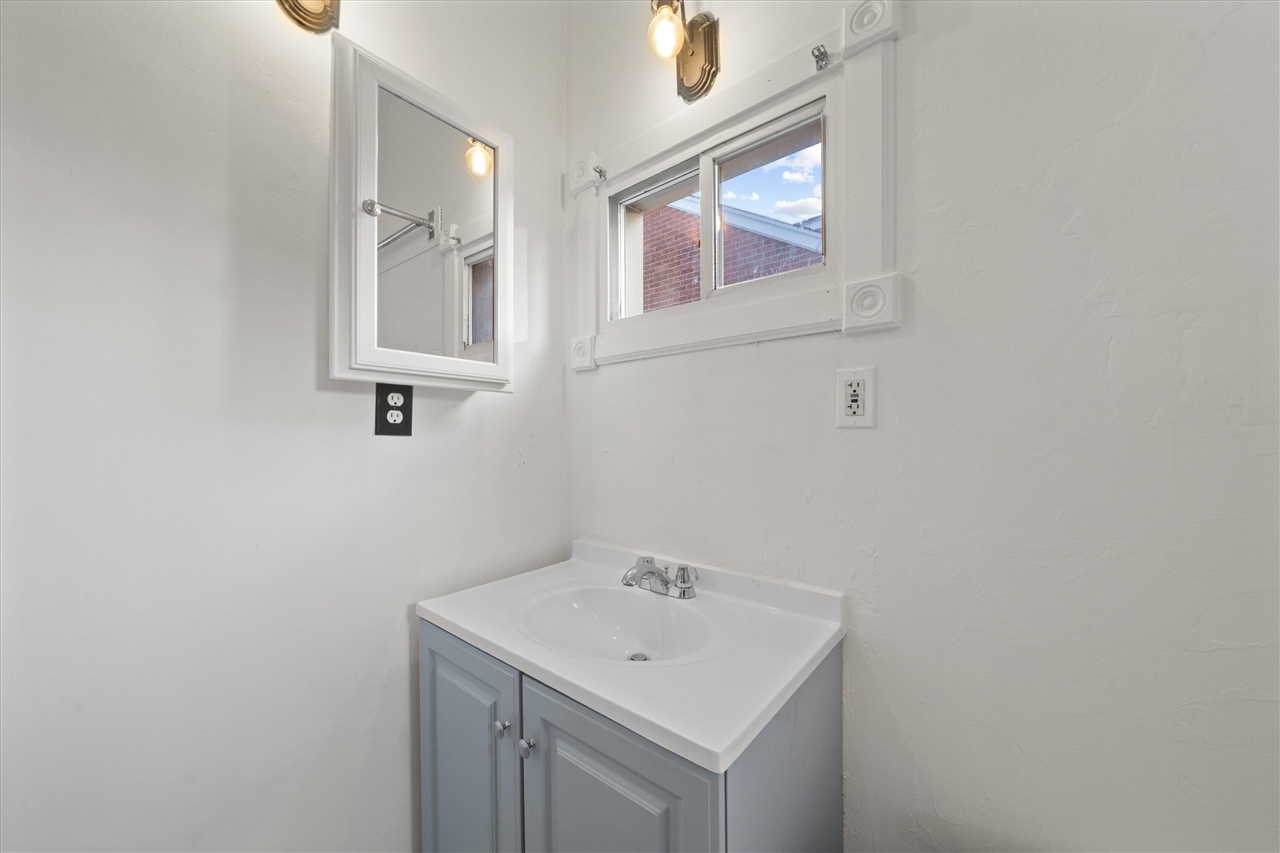 1756 Lafayette Boulevard Property Photo 27
