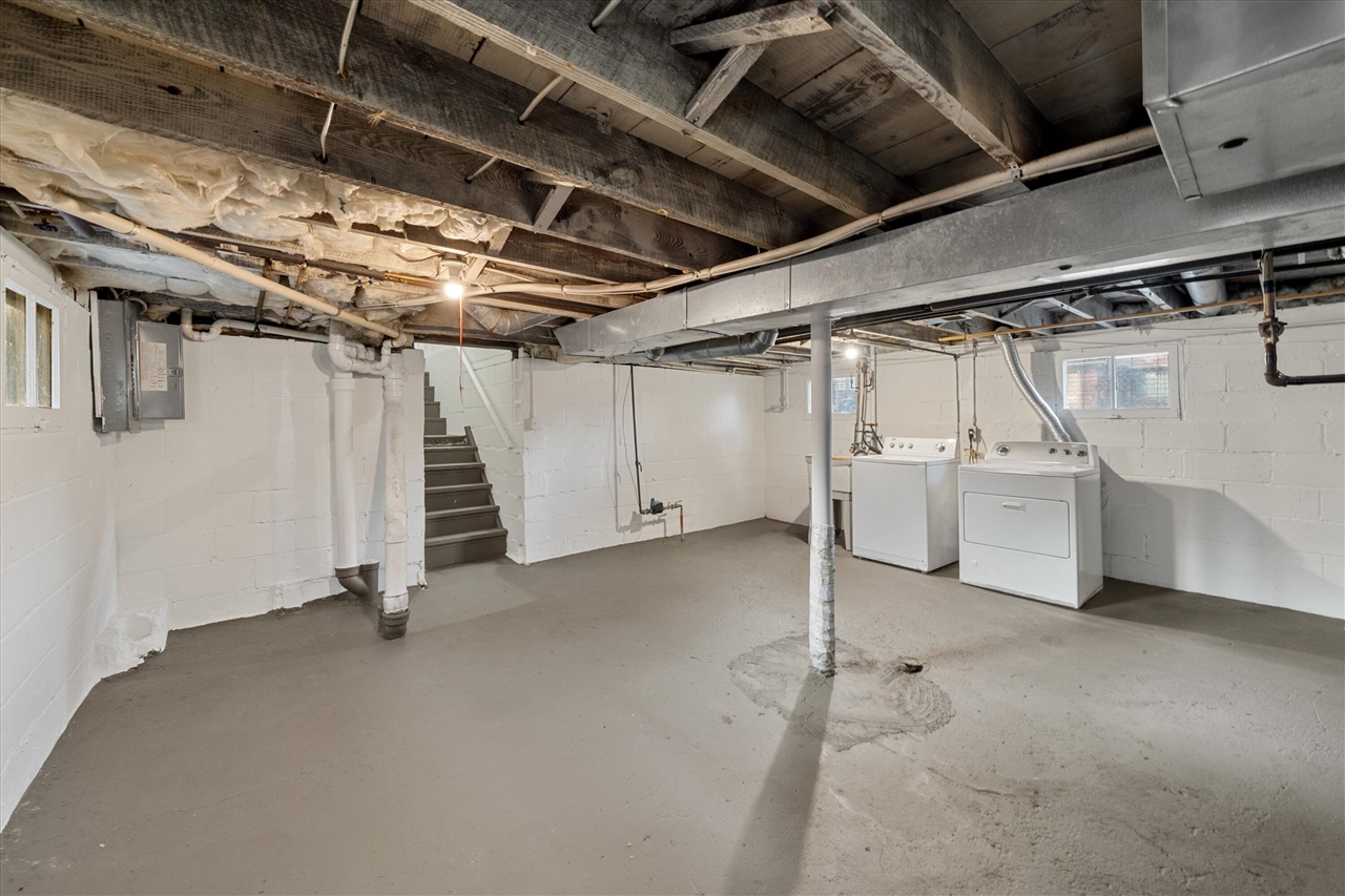 1756 Lafayette Boulevard Property Photo 28