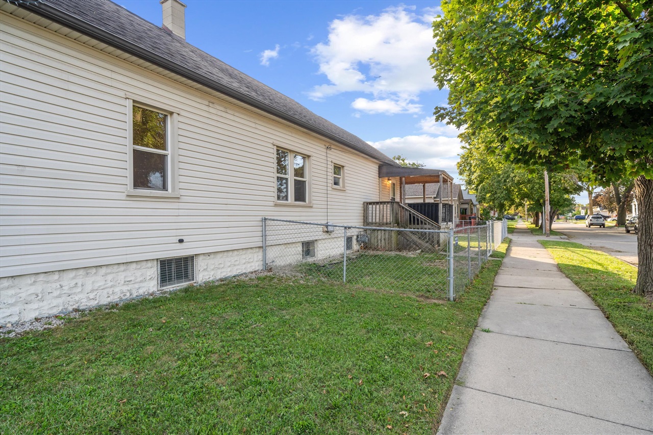 1756 Lafayette Boulevard Property Photo 40