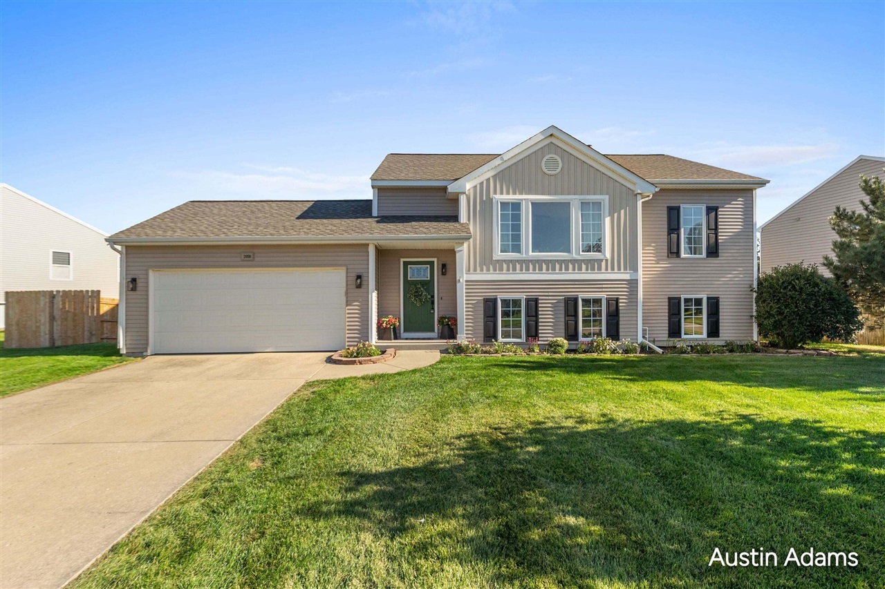 2058 Waler Drive Property Photo 1