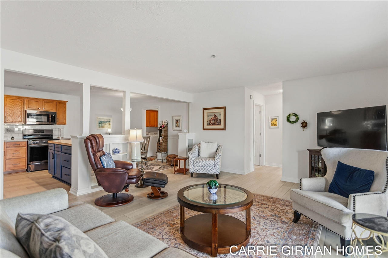 12233 S Crystal Waters Drive Property Photo 8