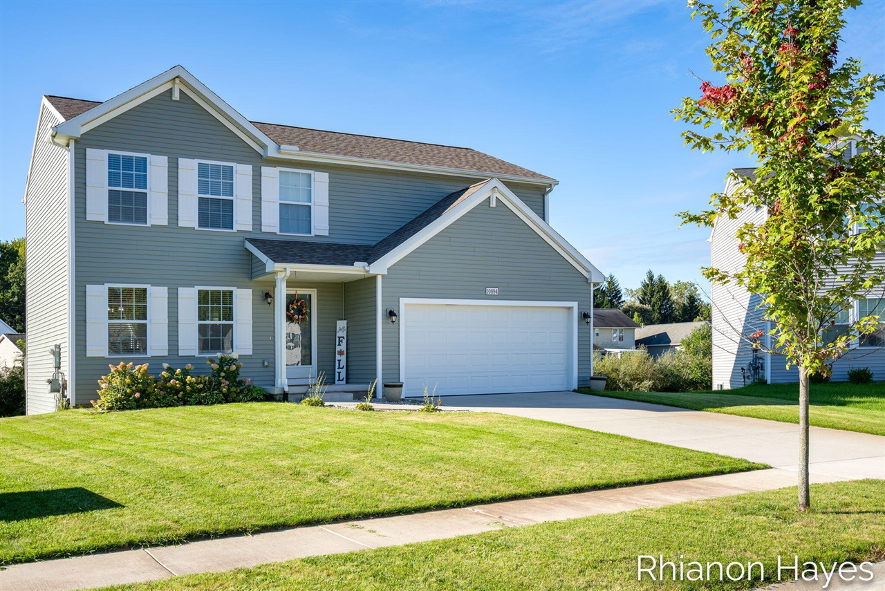 10894 Vine Leaf Circle Property Photo 2