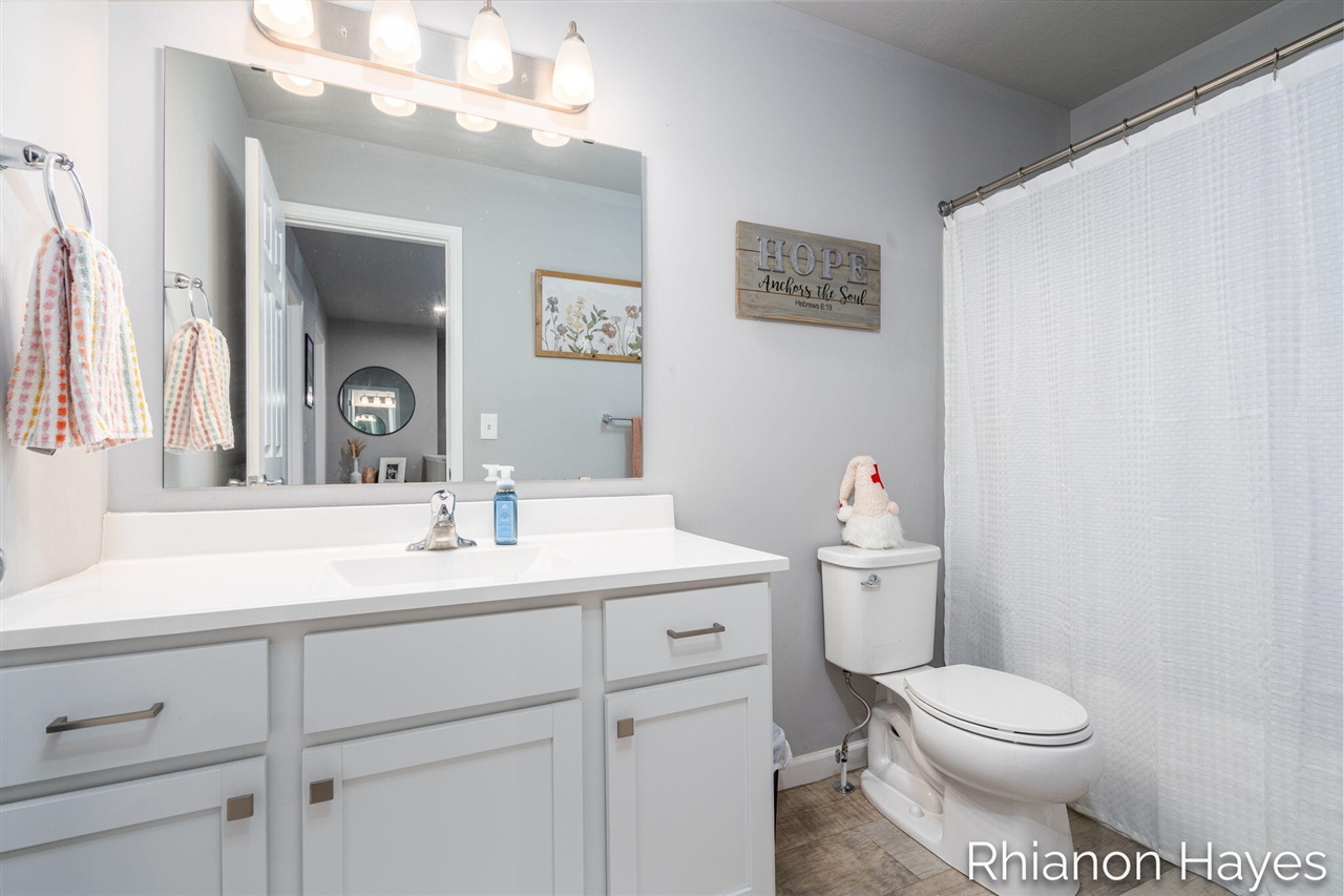 10894 Vine Leaf Circle Property Photo 22