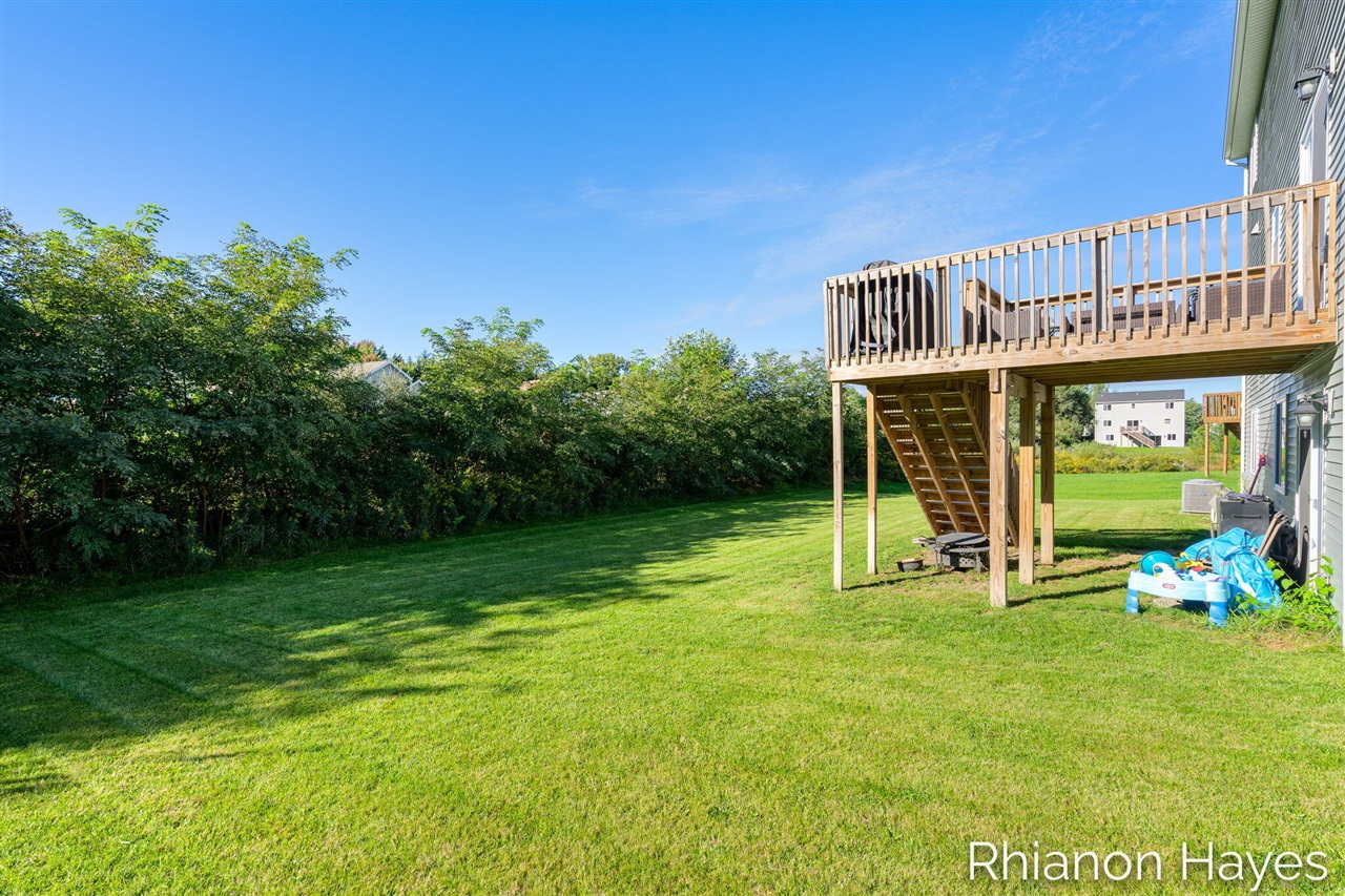 10894 Vine Leaf Circle Property Photo 27