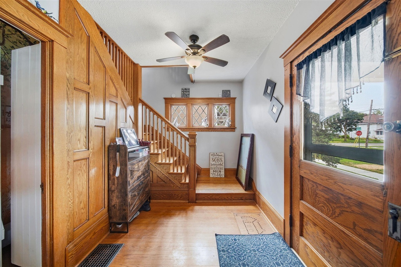 609 Mcbride Street Property Photo 8