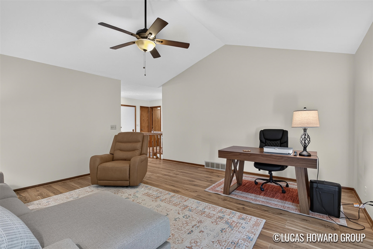 3167 Maple Villa Drive Property Photo 5