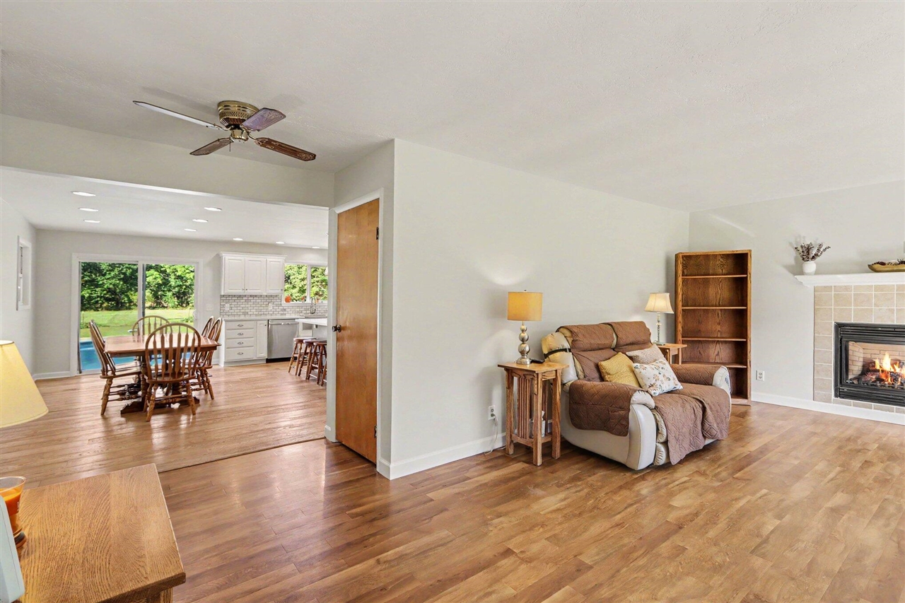 10560 W S Avenue Property Photo 4