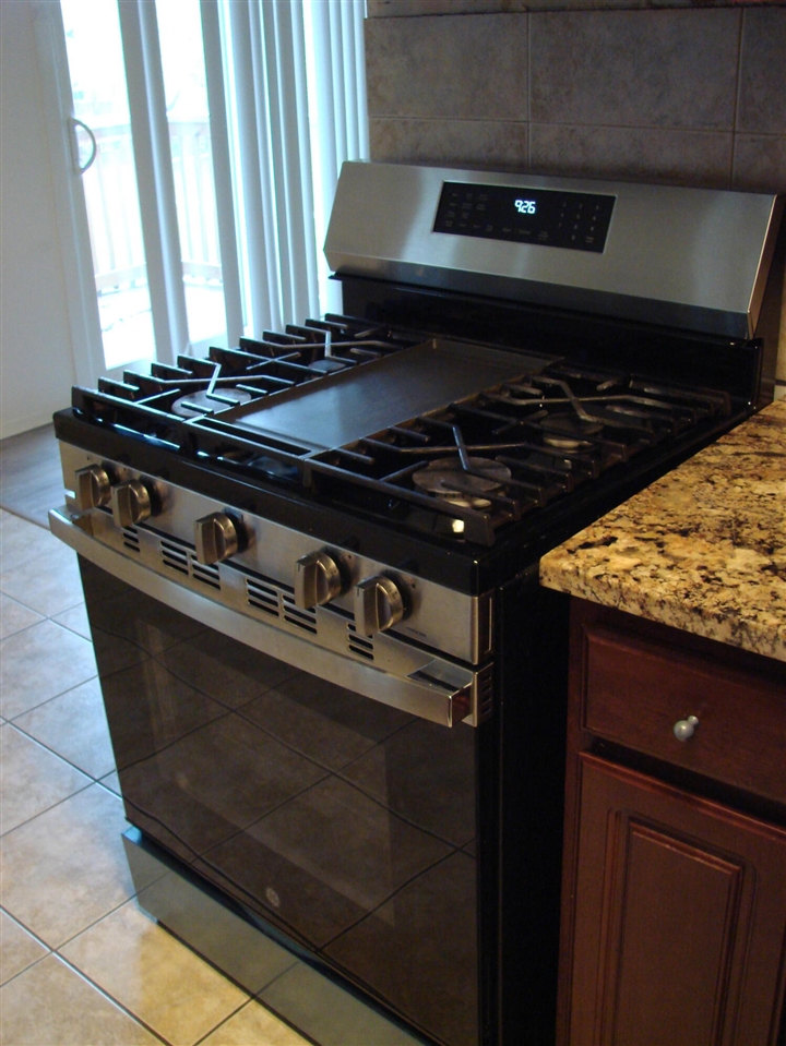 45250 Keding Street Property Photo 5