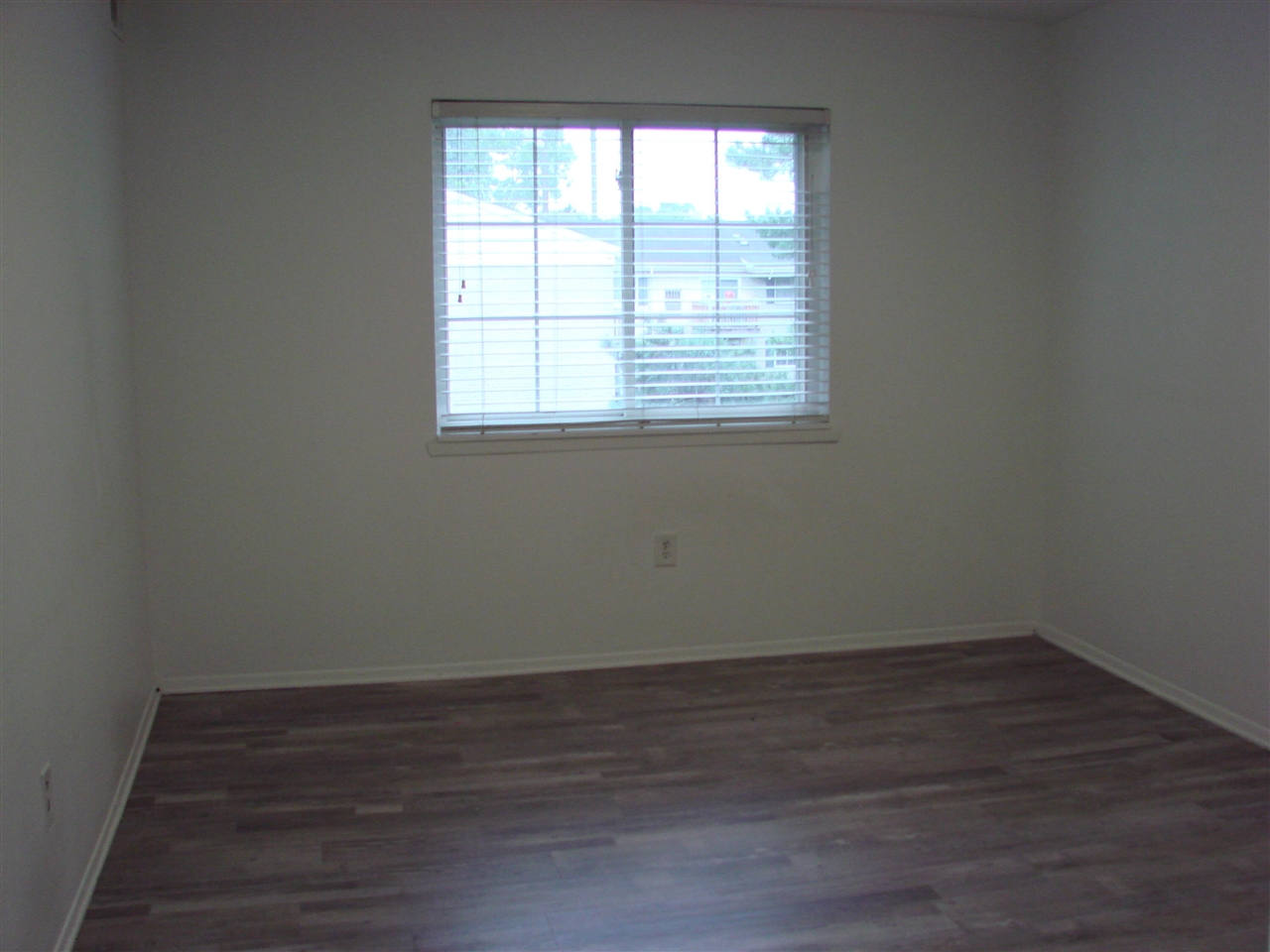 45250 Keding Street Property Photo 17