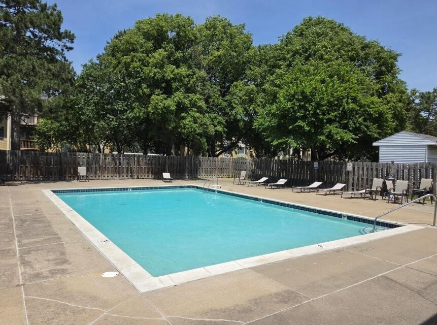 45250 Keding Street Property Photo 23
