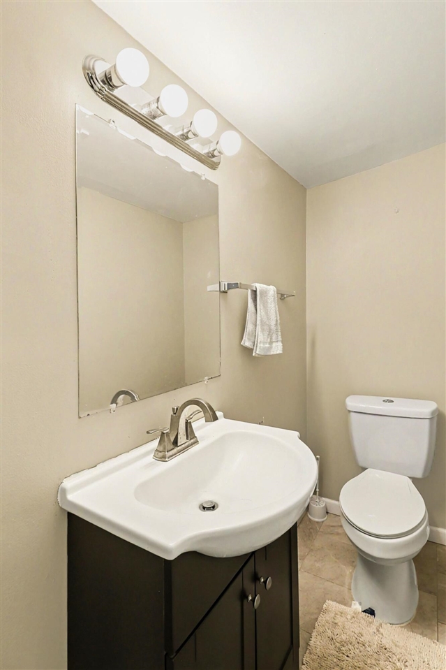 2041 W Franklin Drive Property Photo 12