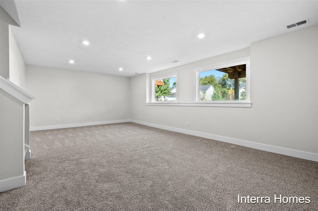 329 Round Hill Road Property Photo 23