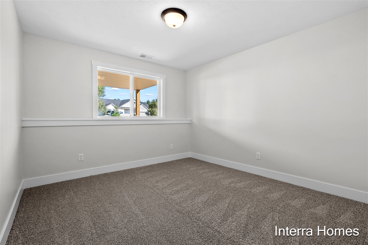 329 Round Hill Road Property Photo 26
