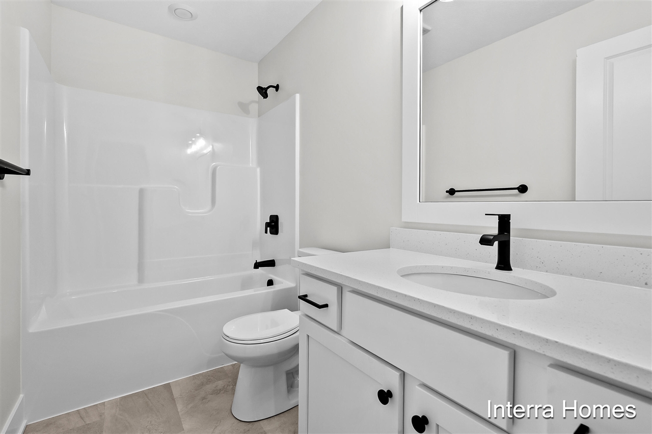 329 Round Hill Road Property Photo 28