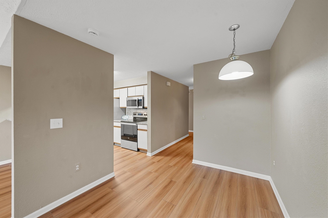 1755 Weatherstone Drive Property Photo 10