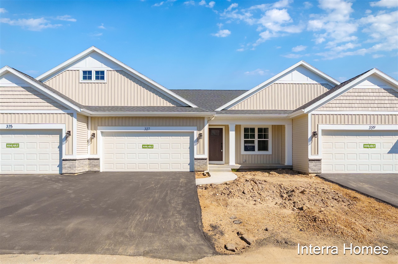 327 Round Hill Road Property Photo 1