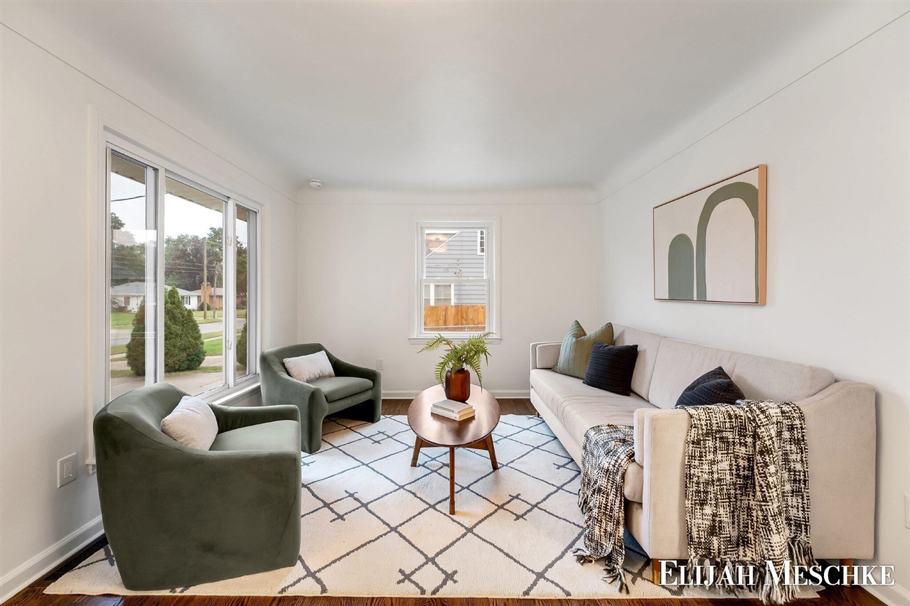 829 Ariebill Street Property Photo 16