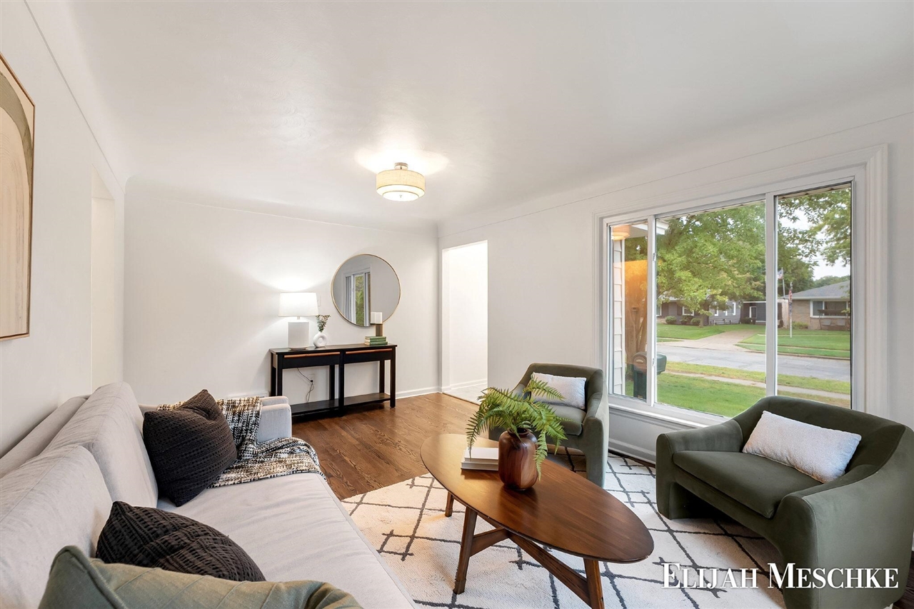 829 Ariebill Street Property Photo 17