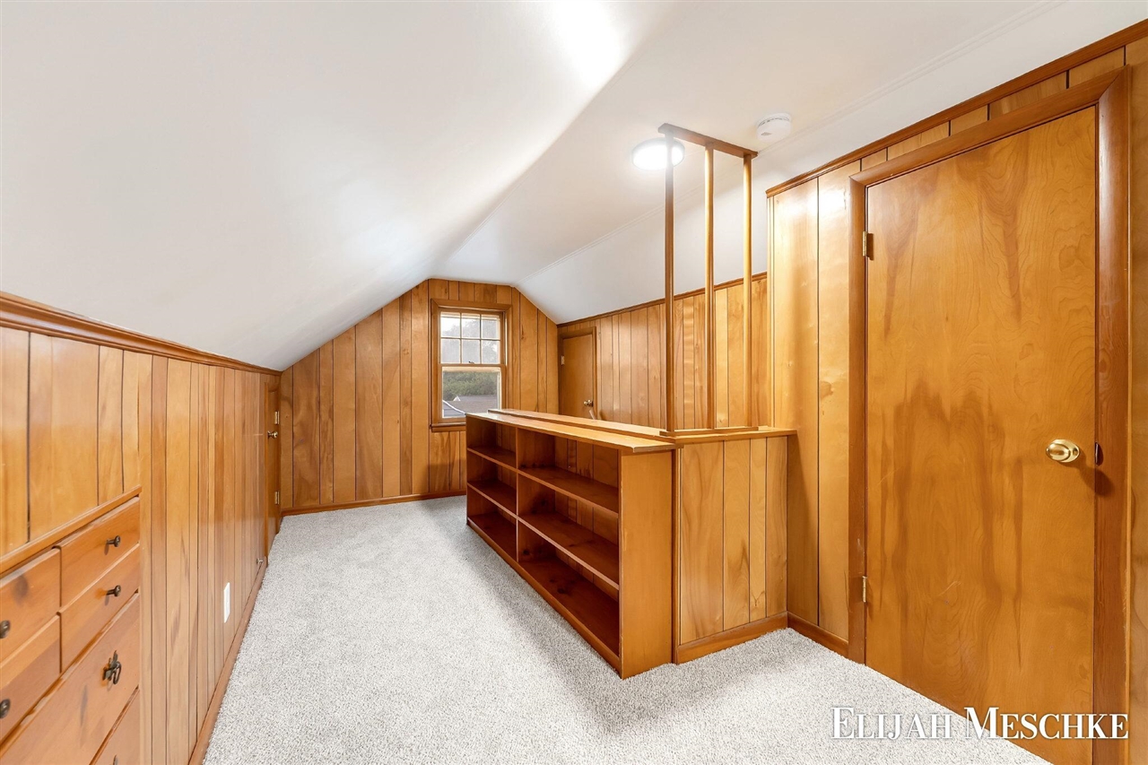 829 Ariebill Street Property Photo 23