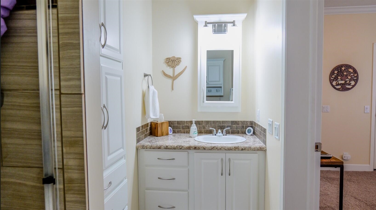 11761 Townsquare Boulevard Property Photo 15