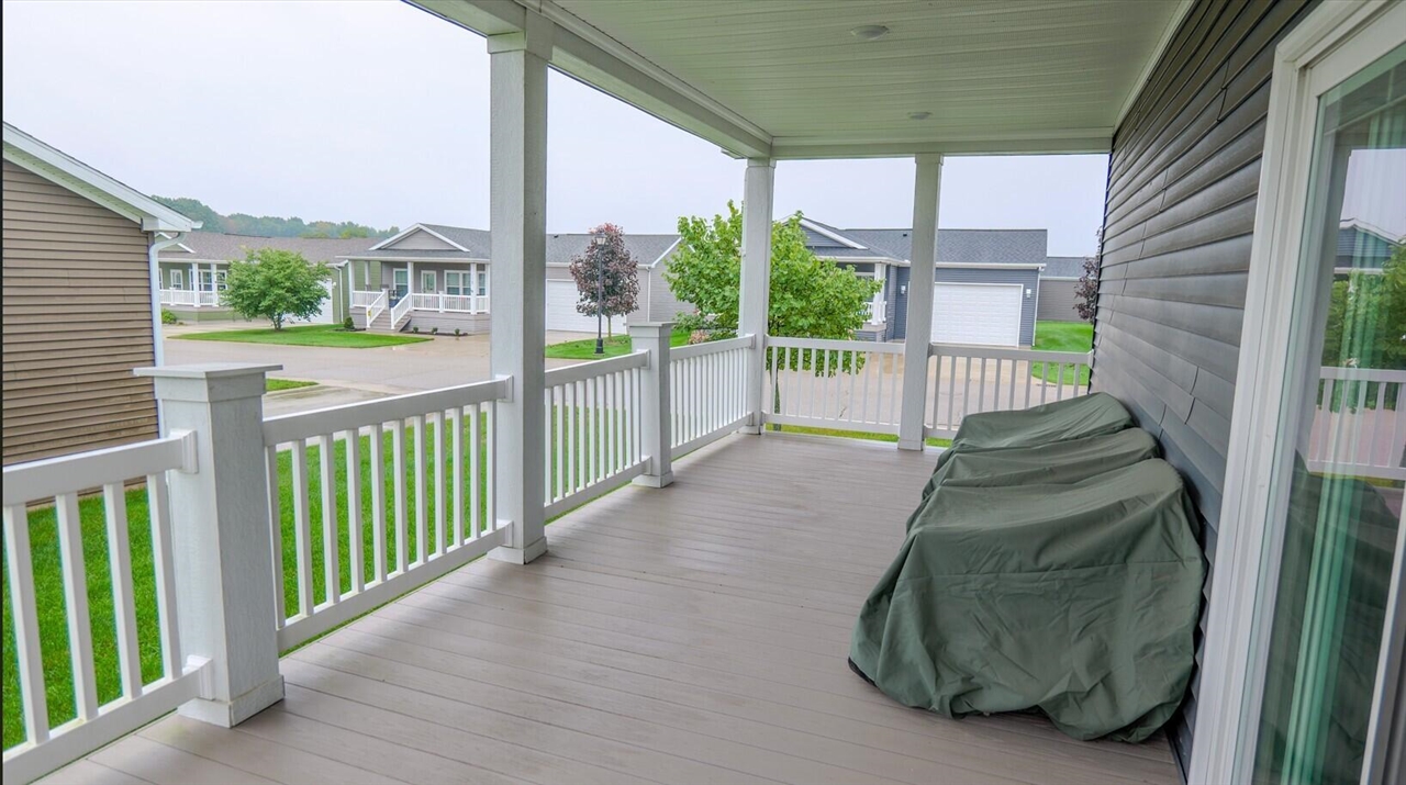 11761 Townsquare Boulevard Property Photo 22