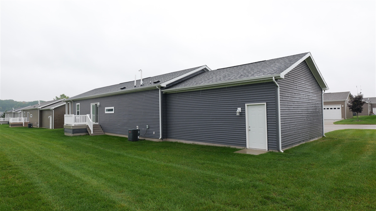 11761 Townsquare Boulevard Property Photo 23