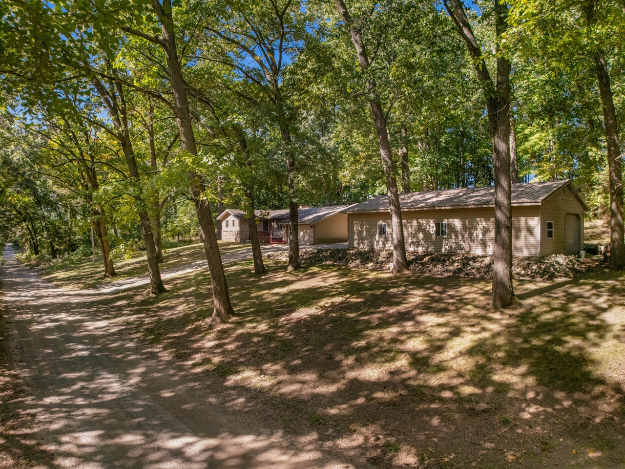 5660 Bean Road Property Photo 3